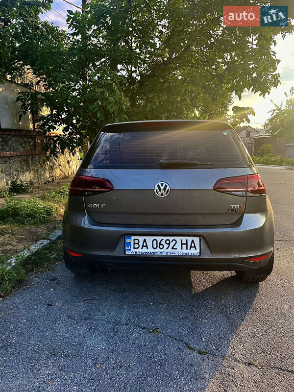 Volkswagen Golf 2013