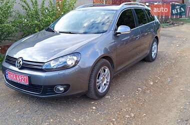 Універсал Volkswagen Golf 2010 в Новій Одесі
