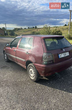 Хэтчбек Volkswagen Golf 1994 в  фото 4 Хэтчбек Volkswagen Golf 1994 в
