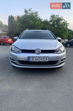 Універсал Volkswagen Golf 2015 в Чернівцях