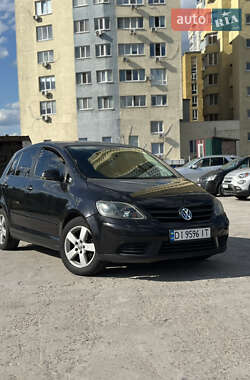 Хэтчбек Volkswagen Golf 2006 в Киеве