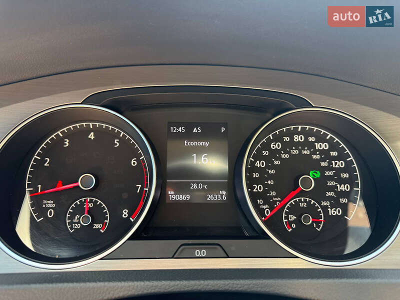 Универсал Volkswagen Golf 2017 в Луцке