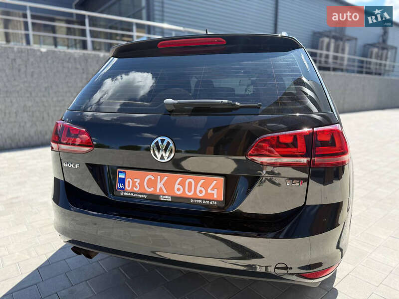 Универсал Volkswagen Golf 2017 в Луцке