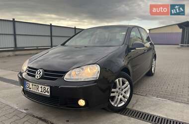 Хэтчбек Volkswagen Golf 2008 в Луцке
