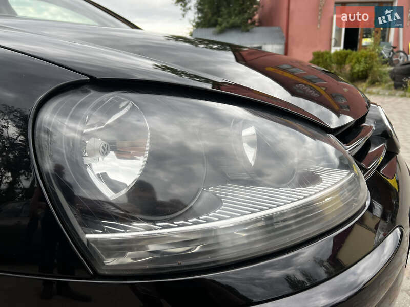 Хэтчбек Volkswagen Golf 2008 в Надворной