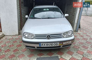 Универсал Volkswagen Golf 2001 в Харькове