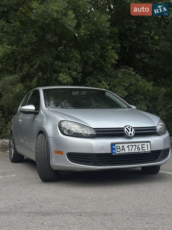 Volkswagen Golf 2012 Volkswagen Golf 2012