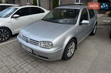 Хетчбек Volkswagen Golf 2003 в Черкасах