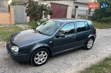 Хэтчбек Volkswagen Golf 2003 в Харькове