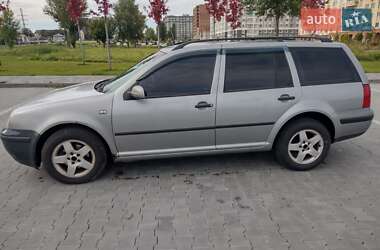 Універсал Volkswagen Golf 2002 в Бучі
