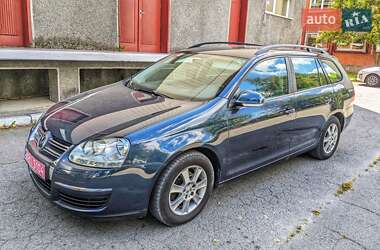 Універсал Volkswagen Golf 2008 в Звягелі