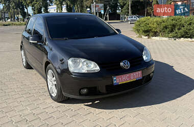 Хэтчбек Volkswagen Golf 2007 в Сумах