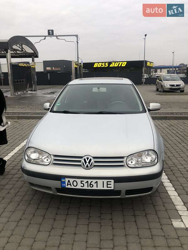 Volkswagen Golf 2000 Volkswagen Golf 2000