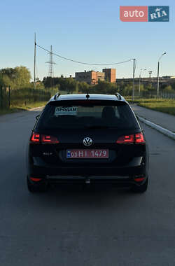 Универсал Volkswagen Golf 2014 в 