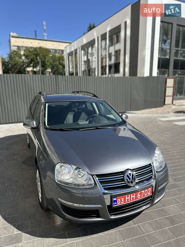 Универсал Volkswagen Golf 2007 в Виннице