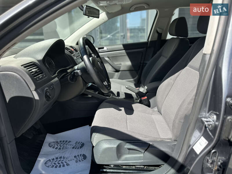 Универсал Volkswagen Golf 2007 в Виннице