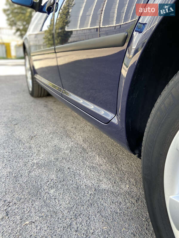 Универсал Volkswagen Golf 2001 в Радивилове