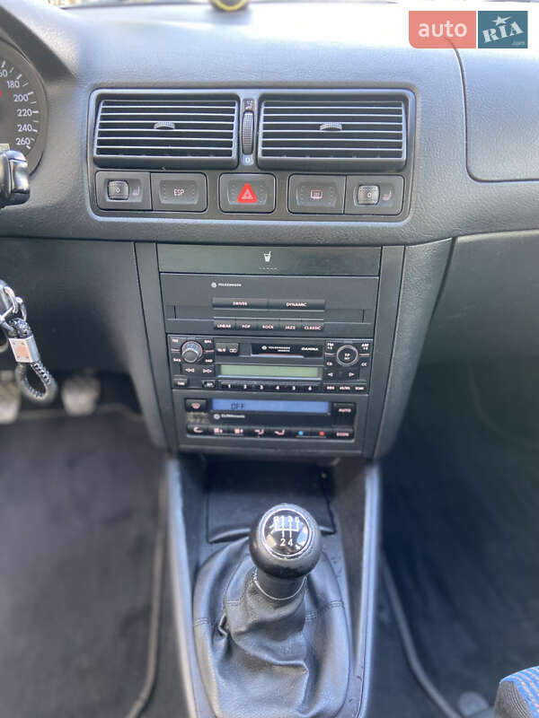Универсал Volkswagen Golf 2001 в Радивилове