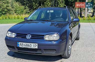Універсал Volkswagen Golf 2000 в Вінниці