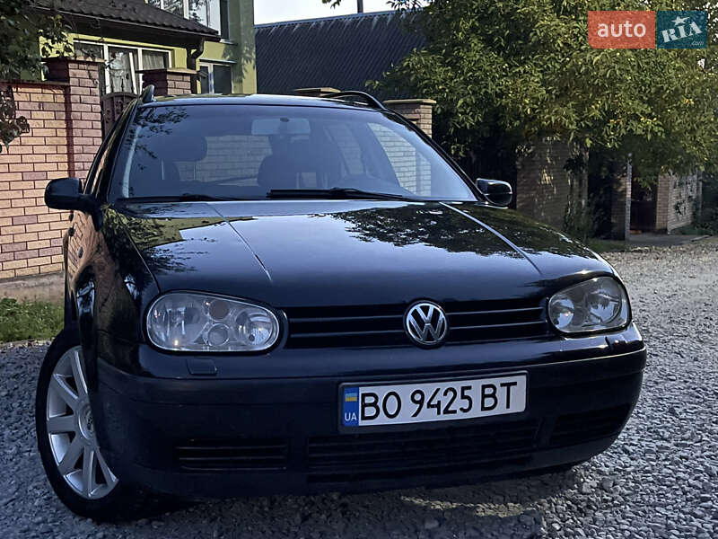 Volkswagen Golf 2001