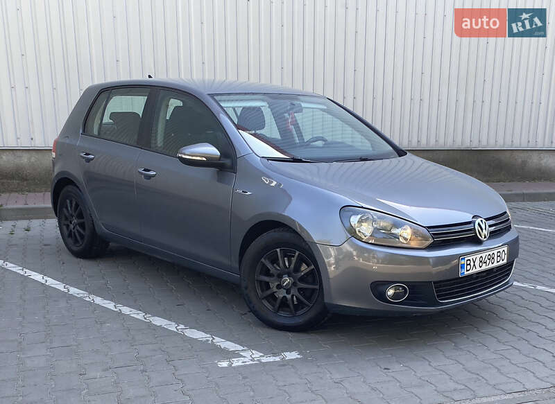 Хетчбек Volkswagen Golf 2010 в Одесі