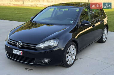 Хэтчбек Volkswagen Golf 2009 в Луцке