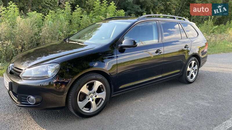 Універсал Volkswagen Golf 2013 в Прилуках