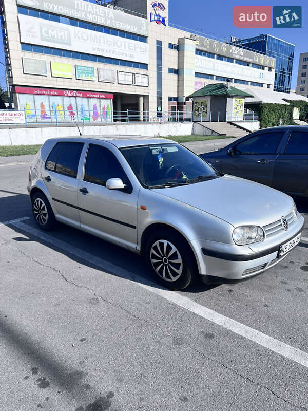 Хетчбек Volkswagen Golf 1998 в Харкові фото 2 Хетчбек Volkswagen Golf 1998 в Харкові