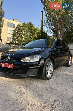 Хэтчбек Volkswagen Golf 2014 в Первомайске