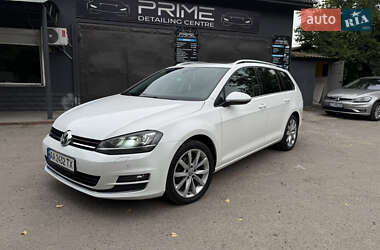 Универсал Volkswagen Golf 2015 в Ивано-Франковске