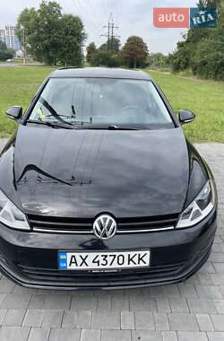 Хетчбек Volkswagen Golf 2015 в Львові