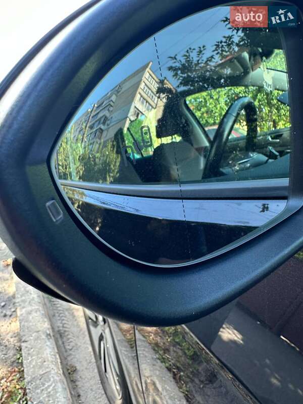 Хетчбек Volkswagen Golf 2017 в Вінниці