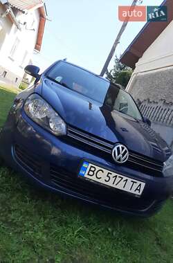 Універсал Volkswagen Golf 2011 в Стрию
