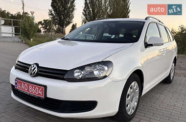 Универсал Volkswagen Golf 2011 в Черкассах