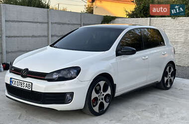 Хэтчбек Volkswagen Golf 2010 в Харькове