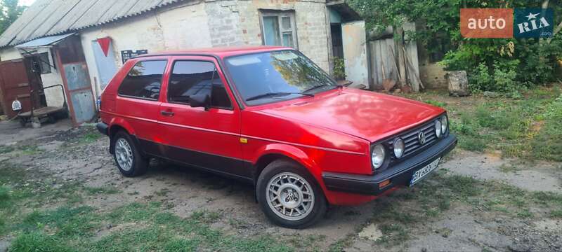 Хетчбек Volkswagen Golf 1983 в Слов'янську