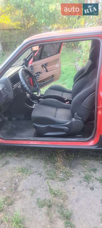 Хетчбек Volkswagen Golf 1983 в Слов'янську