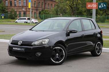 Хетчбек Volkswagen Golf 2010 в Харкові