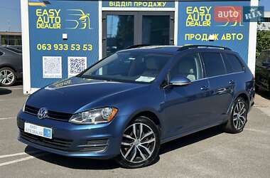 Універсал Volkswagen Golf 2016 в Києві