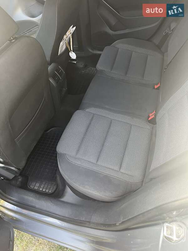 Хетчбек Volkswagen Golf 2014 в Коломиї