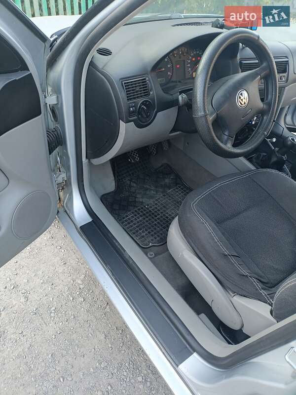 Универсал Volkswagen Golf 2001 в Новомосковске фото 6 Универсал Volkswagen Golf 2001 в Новомосковске