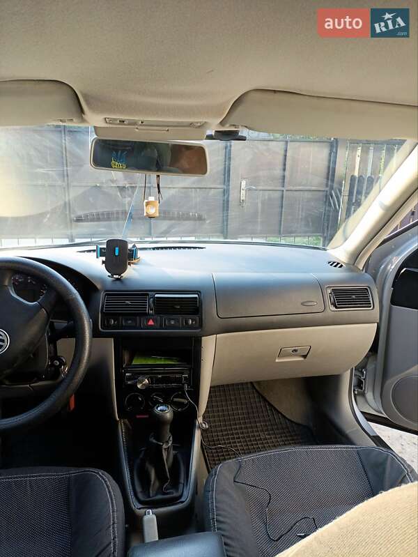 Универсал Volkswagen Golf 2001 в Новомосковске фото 24 Универсал Volkswagen Golf 2001 в Новомосковске