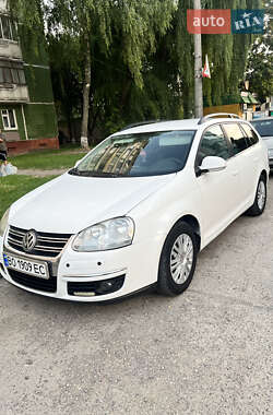 Універсал Volkswagen Golf 2009 в Тернополі