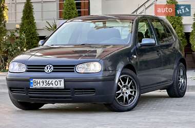Хетчбек Volkswagen Golf 2000 в Одесі