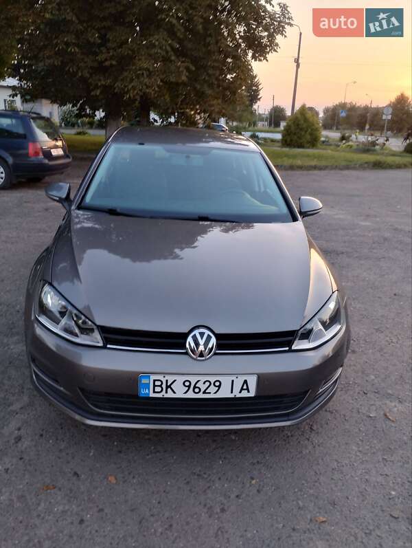 Volkswagen Golf 2016
