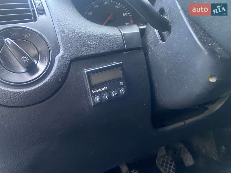 Універсал Volkswagen Golf 2002 в Бучачі