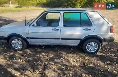 Хетчбек Volkswagen Golf 1988 в Вишгороді