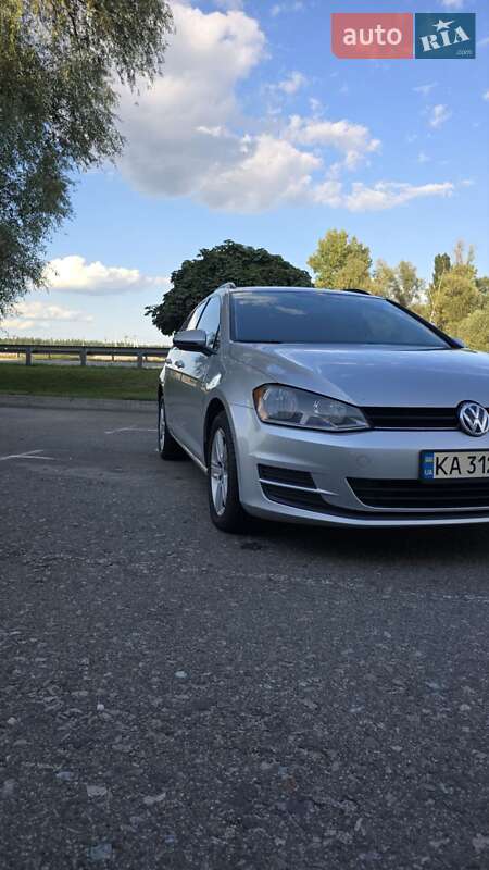 Volkswagen Golf 2015