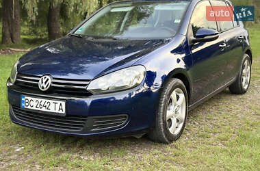 Хетчбек Volkswagen Golf 2008 в Самборі