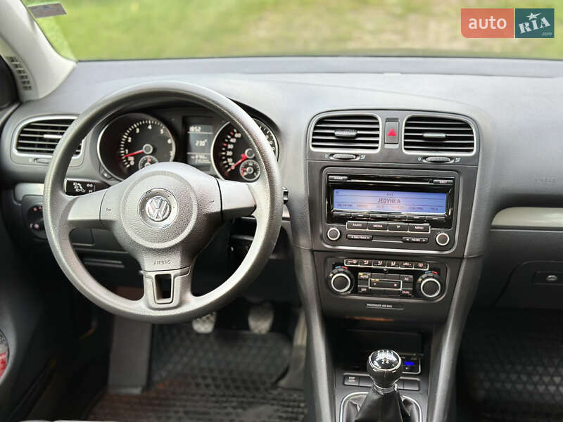 Хетчбек Volkswagen Golf 2008 в Самборі